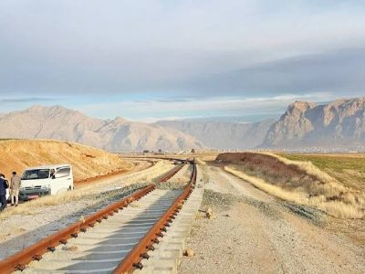 قطارِ کرمانشاه به خسروی؛ پشتِ چراغ قرمز وعده‌ها
