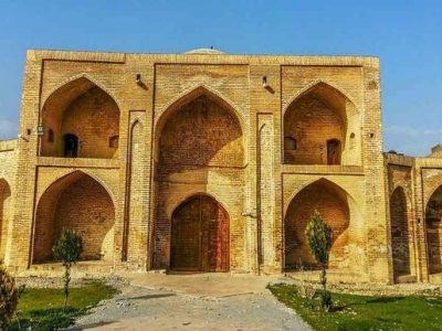 بن‌بست کاروانسرای شاه عباسی ماهیدشت!